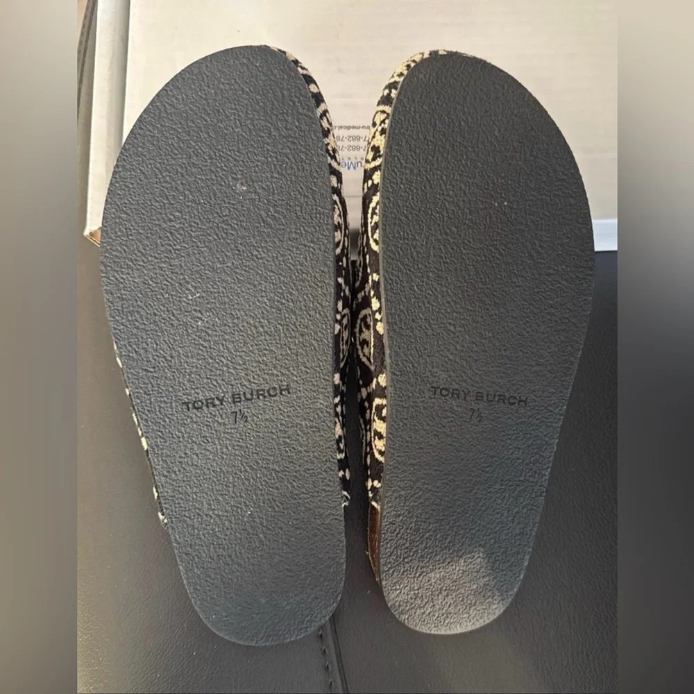 TORY BURCH
Embellished printed jacquard slippers - Picture 8 of 11